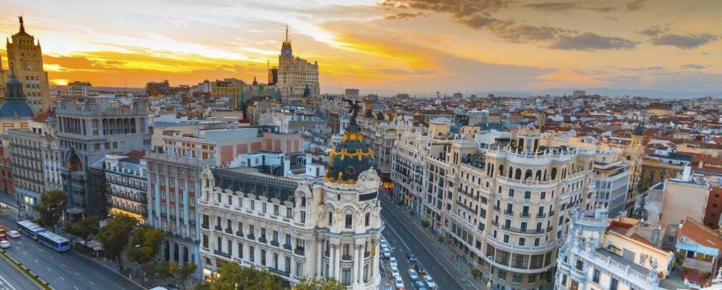 Nh Madrid Zurbano Hotel Exterior photo